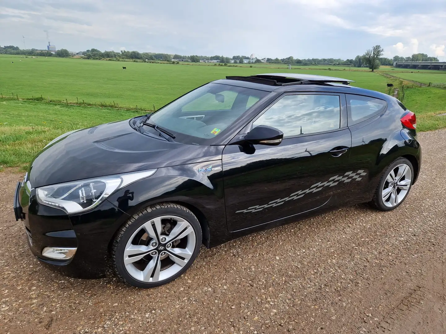Hyundai VELOSTER VELOSTER 1.6 GDI i-Vision Zwart - 1