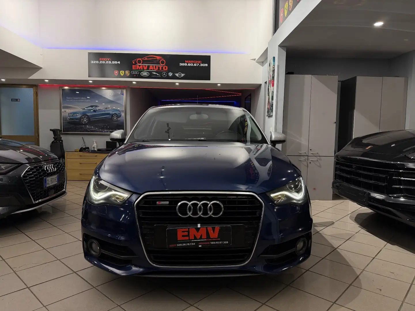 Audi A1 A1 1.6 TDI 105 CV Ambition ok neopatentati Blau - 2