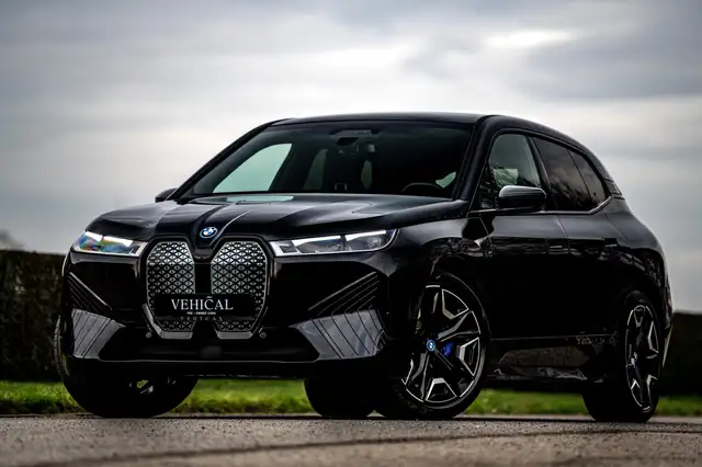BMW iX xDrive40 M SPORT |PANO|MASSAGE|SOFTCLOSE|TREKHAAK