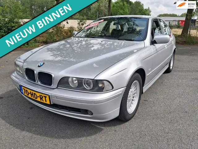 BMW 525 5-serie 525i Executive LEUKE AUTO RIJDT EN SCHAKEL