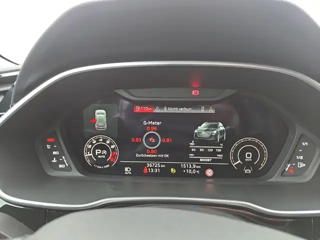 Audi RS Q3 view 9