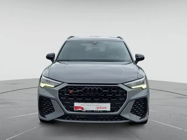 Audi RS Q3 view 2