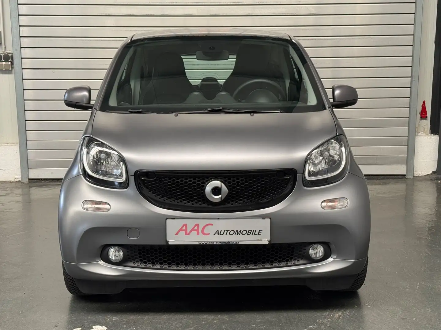 smart forTwo coupe Passion/Vollleder/Pano/Navi/Tempoma Gris - 2