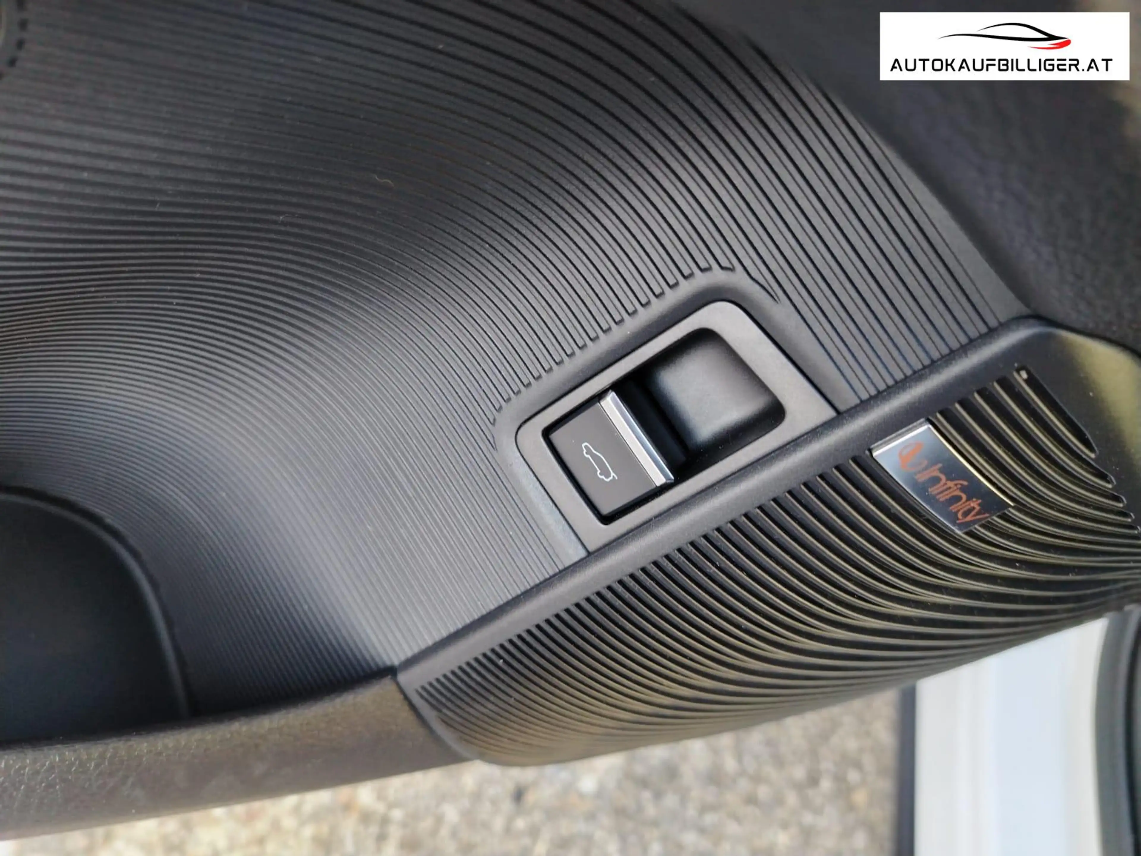 BYD Seal U DM-i Comfort 26,6 kWh *Österreich-Paket* — photo 14