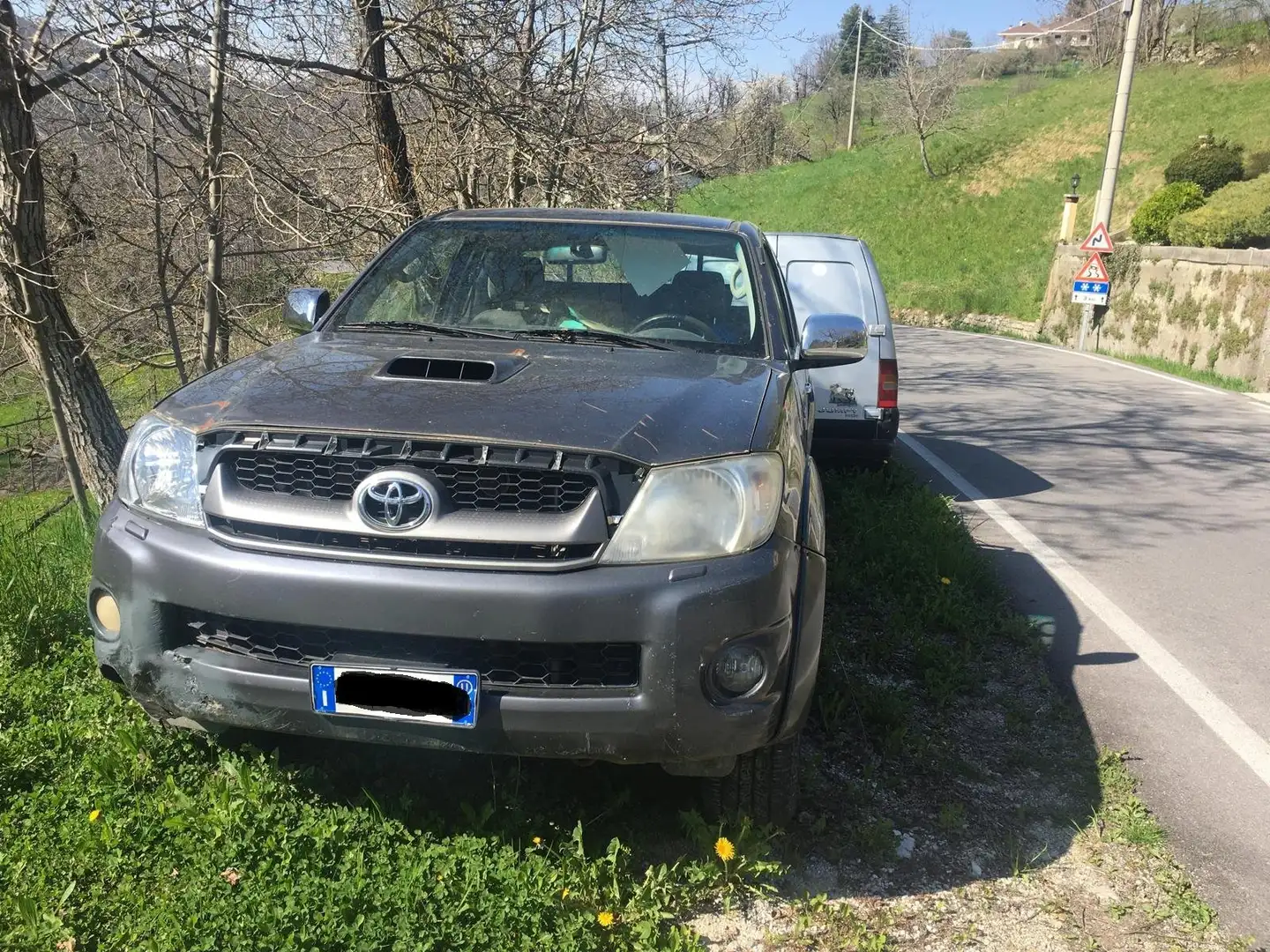 Toyota Hilux Hilux 2.5 extra cab SR 140cv Grigio - 2