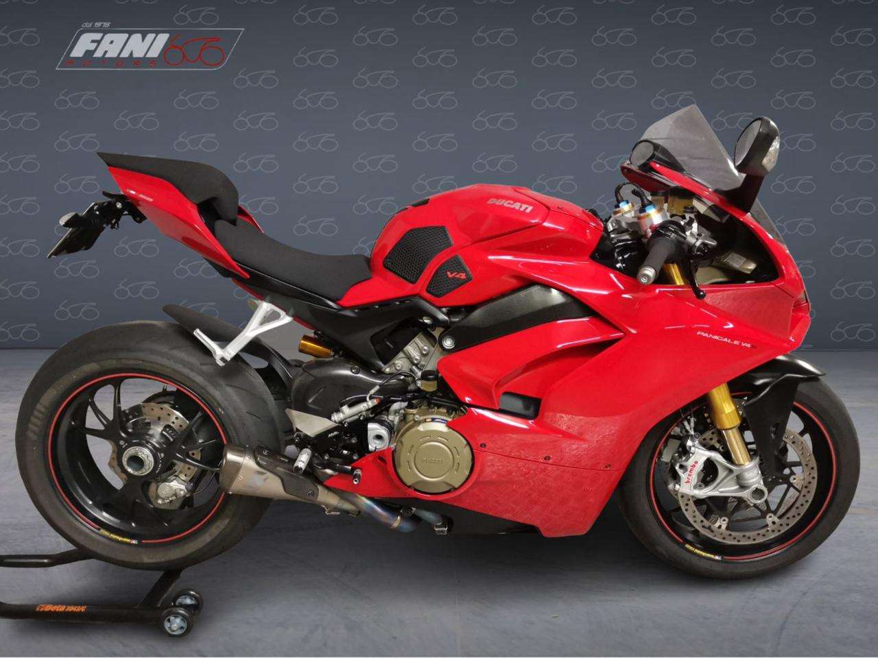 Ducati Panigale V4 S