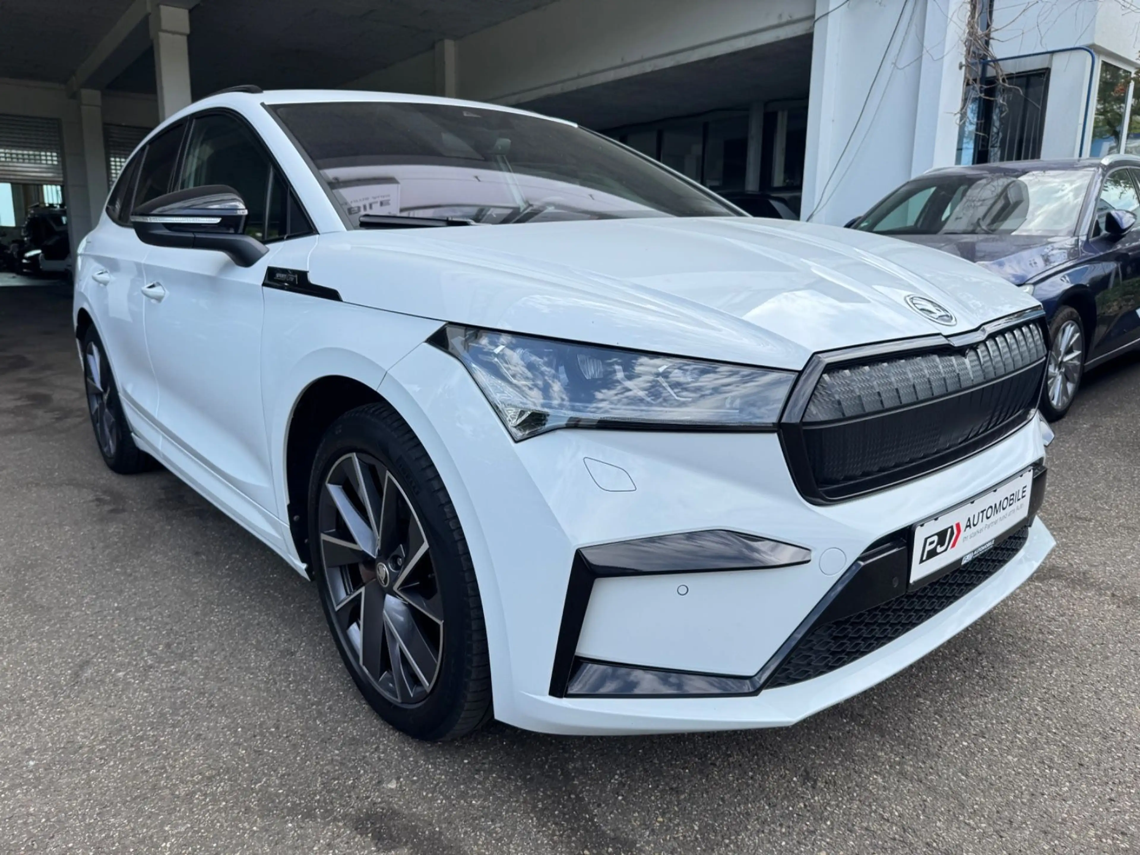Skoda Enyaq 80x Sportline Navi LED 360° Wärmepumpe ACC — photo 8