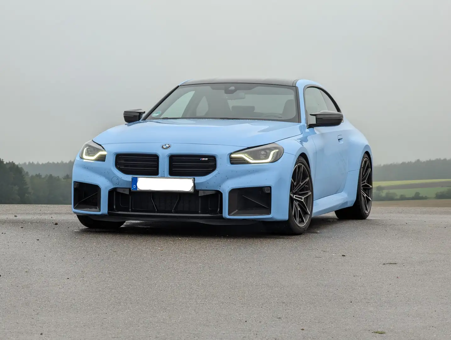 BMW M2 Handschalter, Carbonsitze, M Performance, KW-Feder Bleu - 1