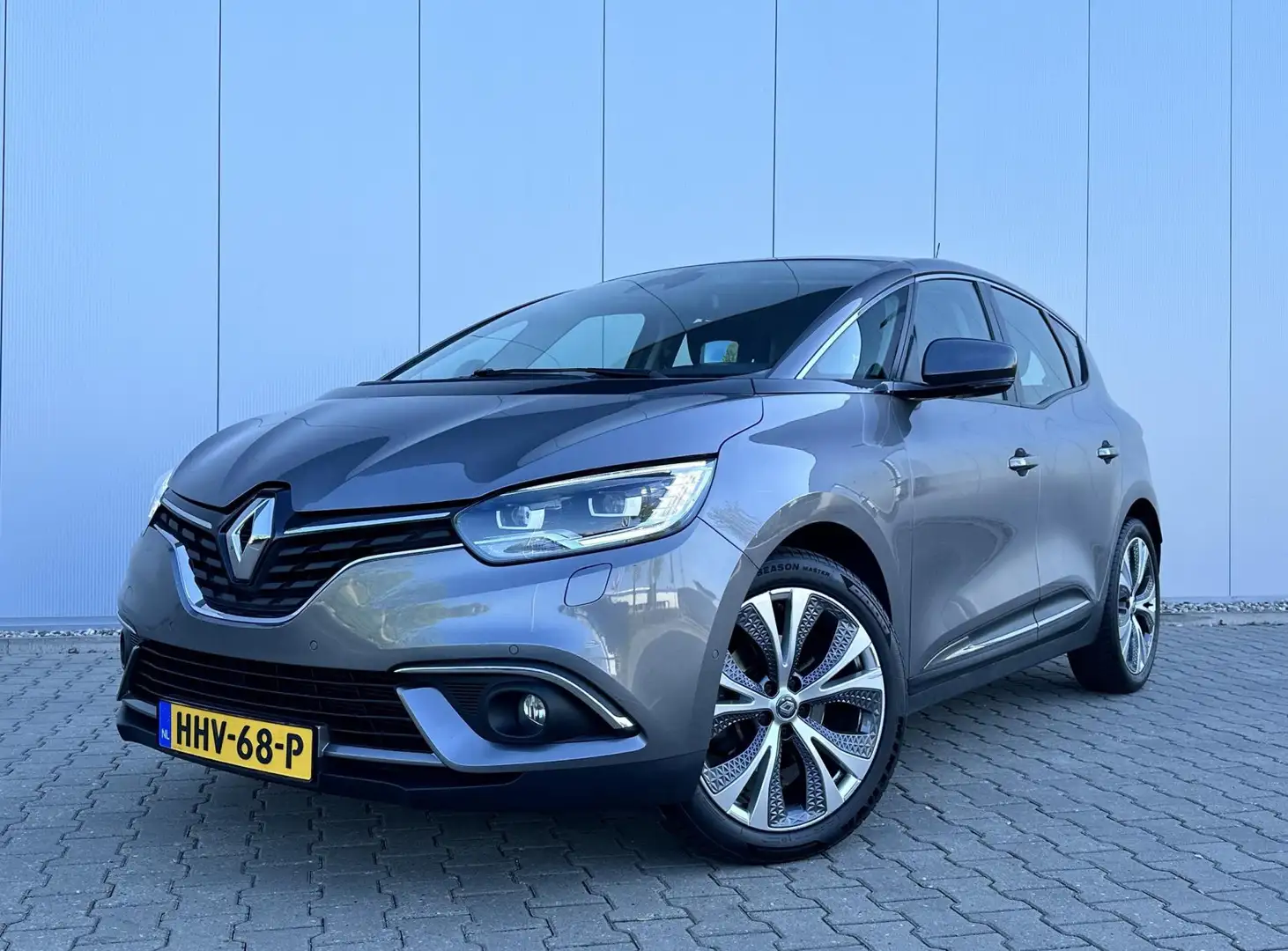 Renault Scenic 1.2 TCe 131PK Bose 2018 LED HUD Gris - 1