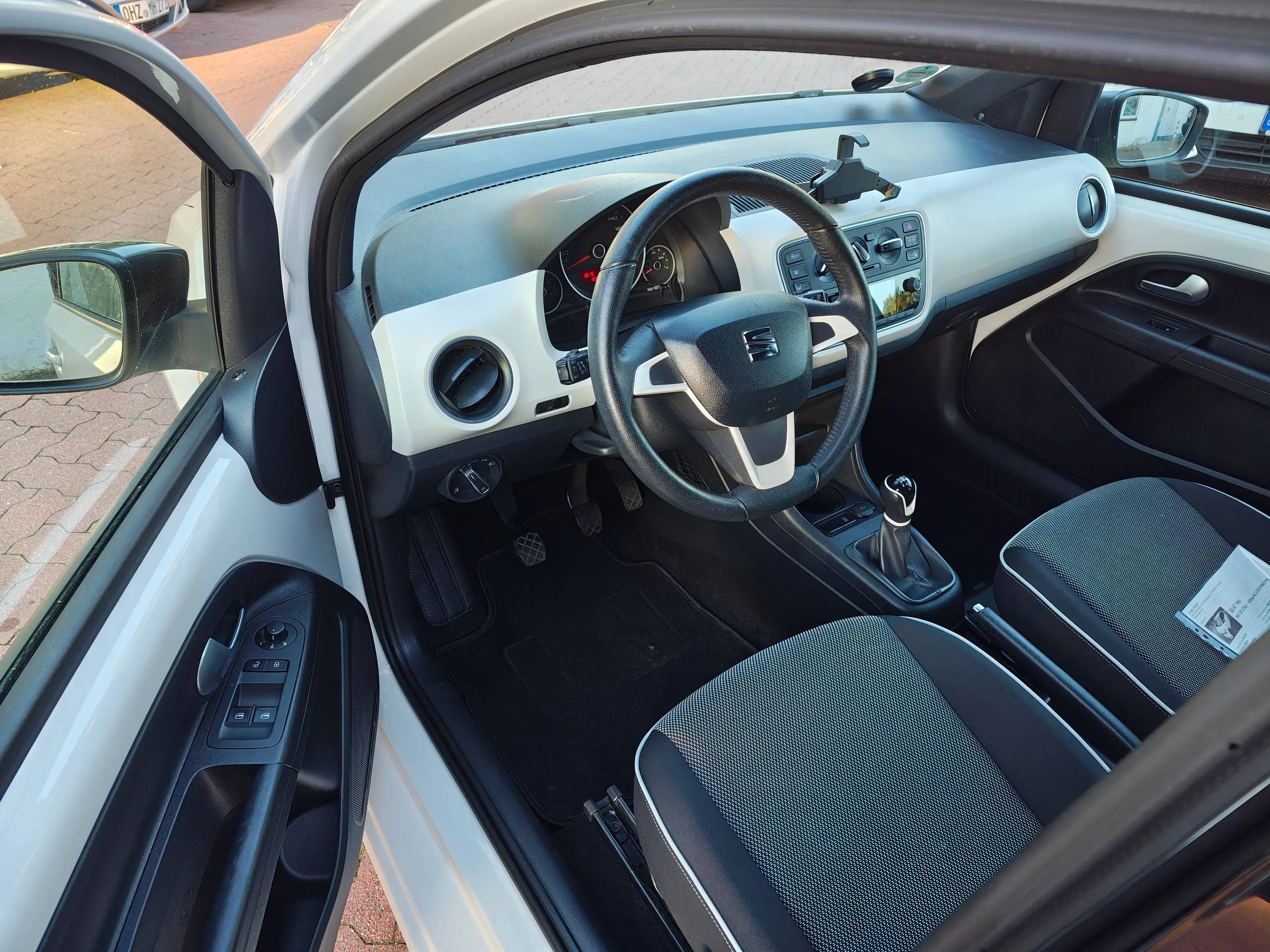 SEAT Mii Mii 1.0 Chic - Klima/ALU/Sitzheizung — photo 9