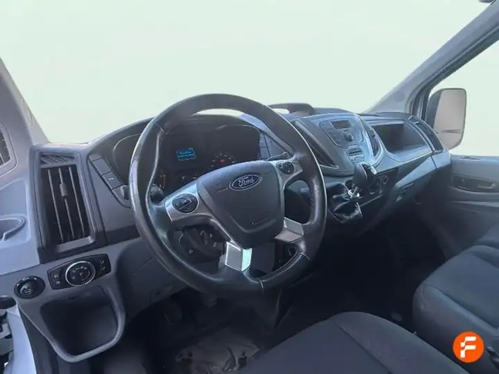Ford Transit 2019, foto 13