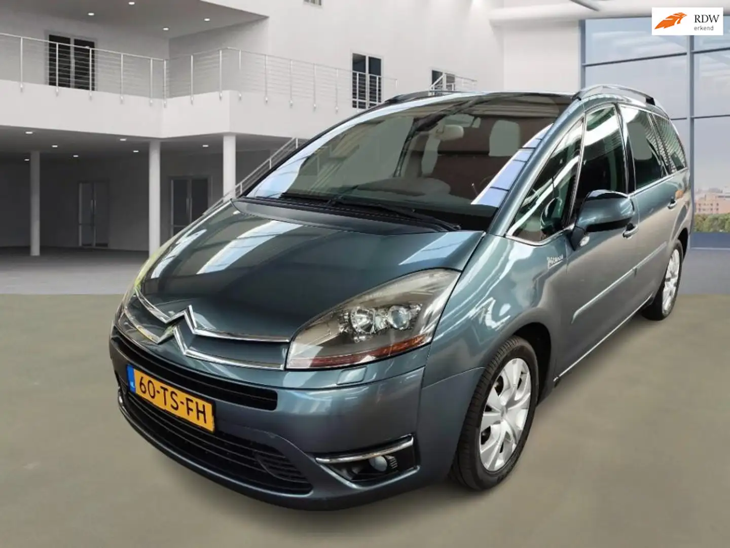 Citroen Grand C4 Picasso 2.0-16V Exclusive 7p. AUT NAVI PSENSOR CRUISE TREK Szürke - 1