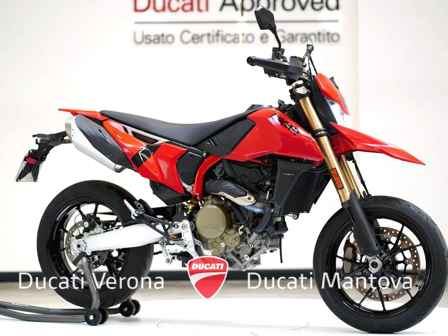 Ducati Hypermotard 796 Hypermotard 698 35 kW solo 1.721 km Groen - 2