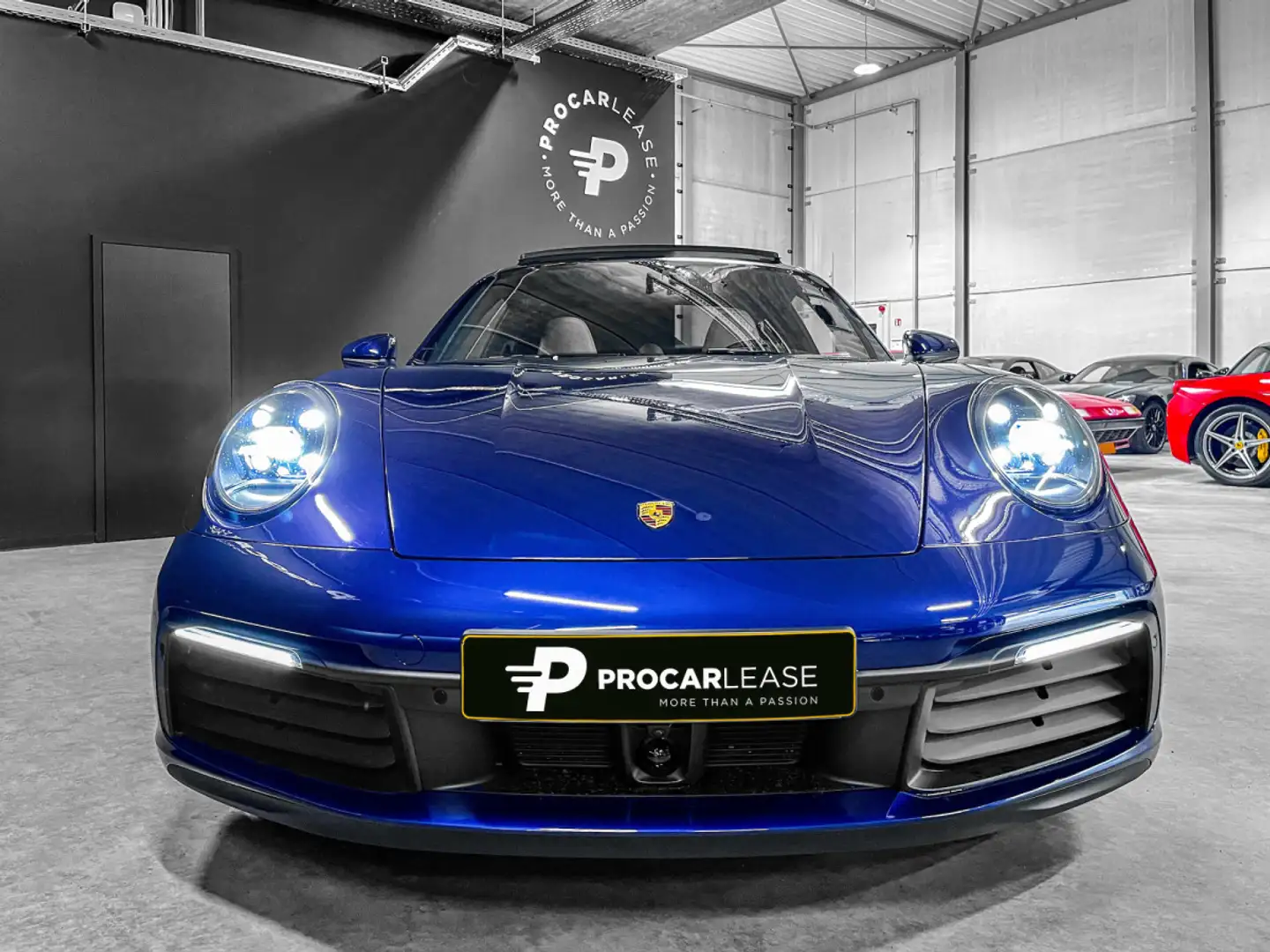 Porsche 992 911/ 992.1 CARRERA 4S/360°/21/SPORT CHR/TOIT PANO/ Zwart - 2