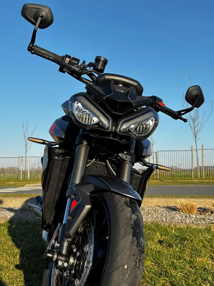 Triumph Street Triple 765 Modèle RS Argintiu - 1