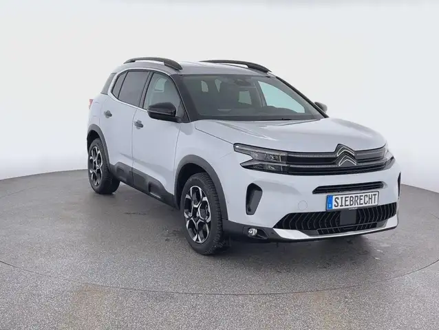Citroen C5 Aircross view 3