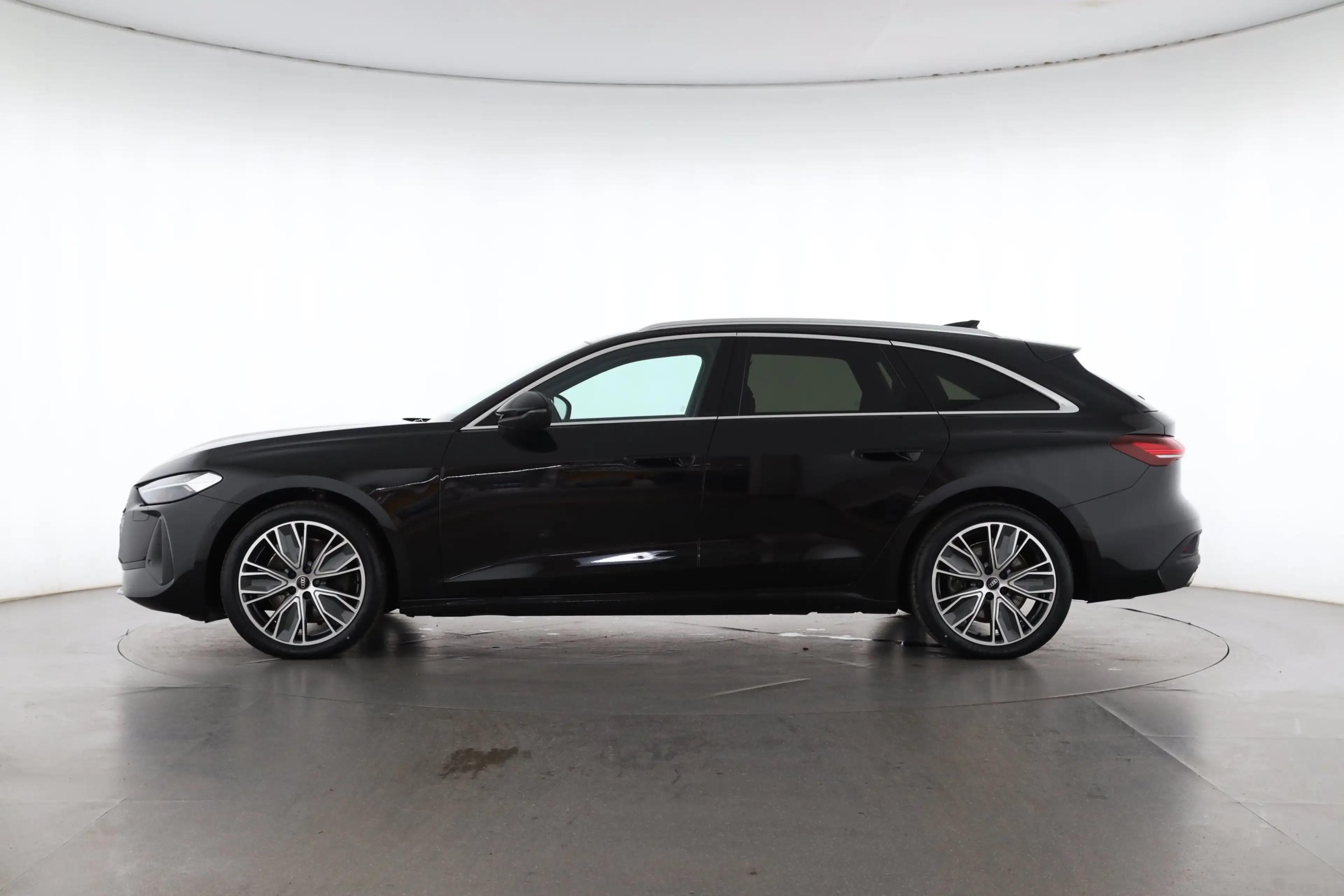 Audi A5 Avant TDI S tronic | PANO | AHK | 266 € mtl. — photo 4