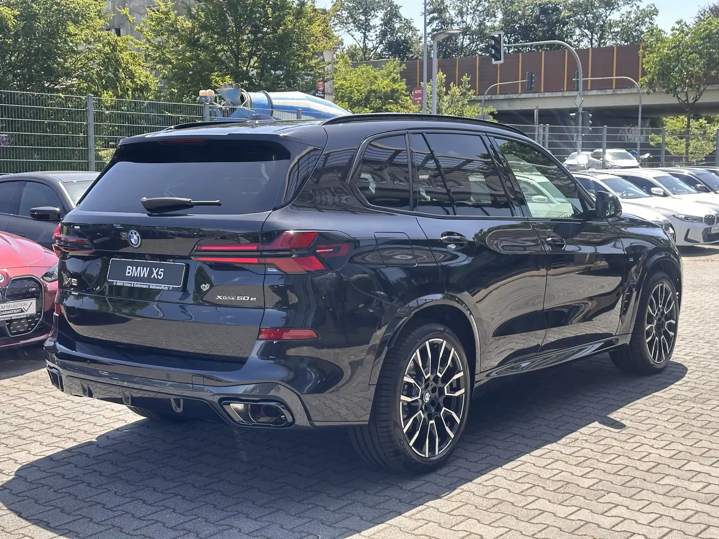 BMW X5 xDrive50e M Sport PRO //Autobahnassistent AHK Black - 2