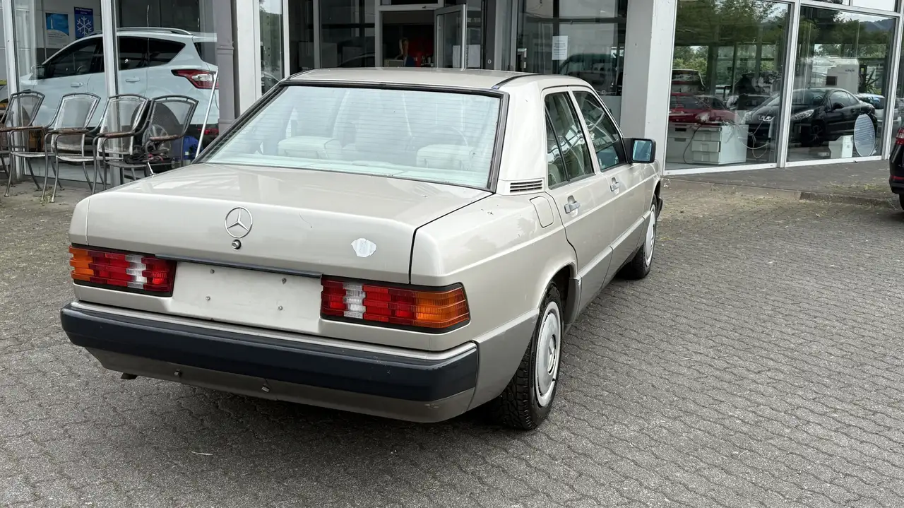 Mercedes-Benz 190 Diesel, I-Hand , SHD, Ab-AHK,.., foto 1