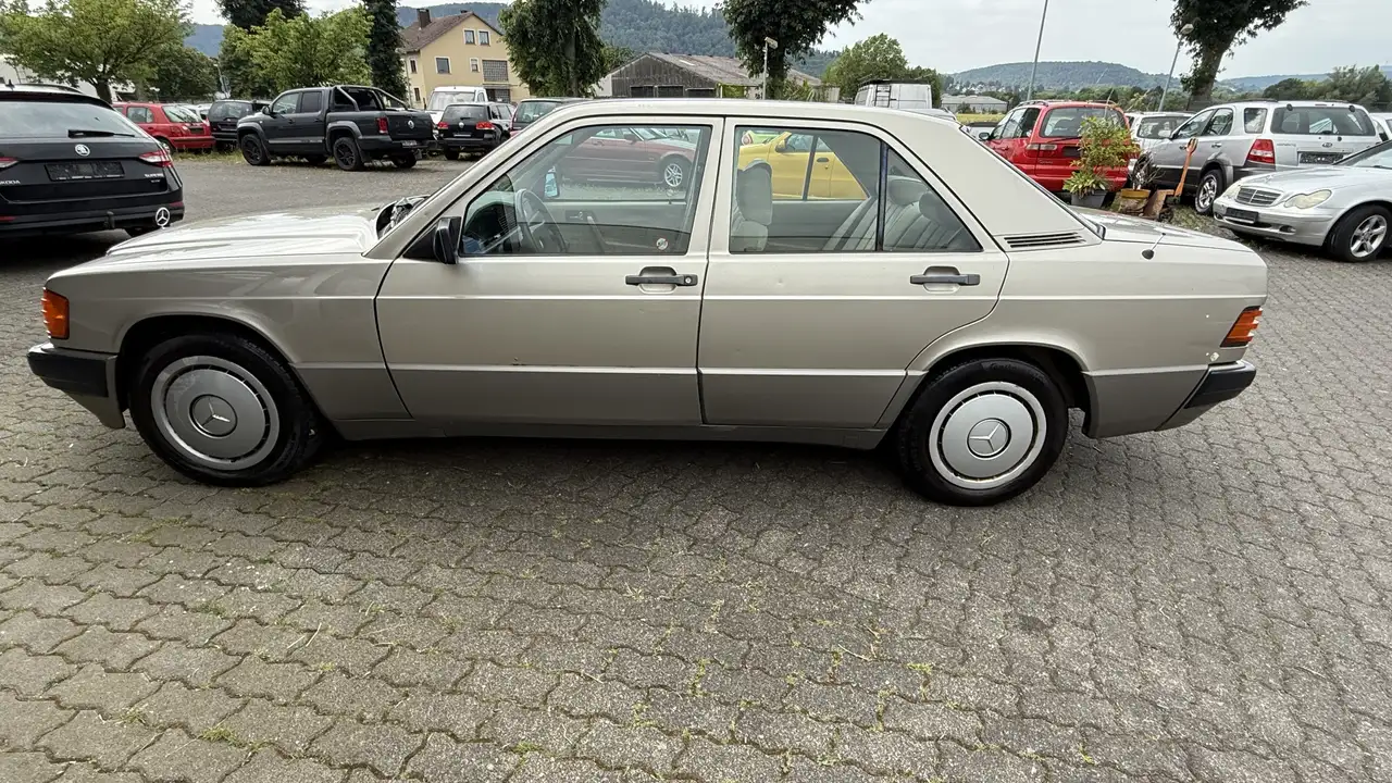 Mercedes-Benz 190 Diesel, I-Hand , SHD, Ab-AHK,.., foto 5