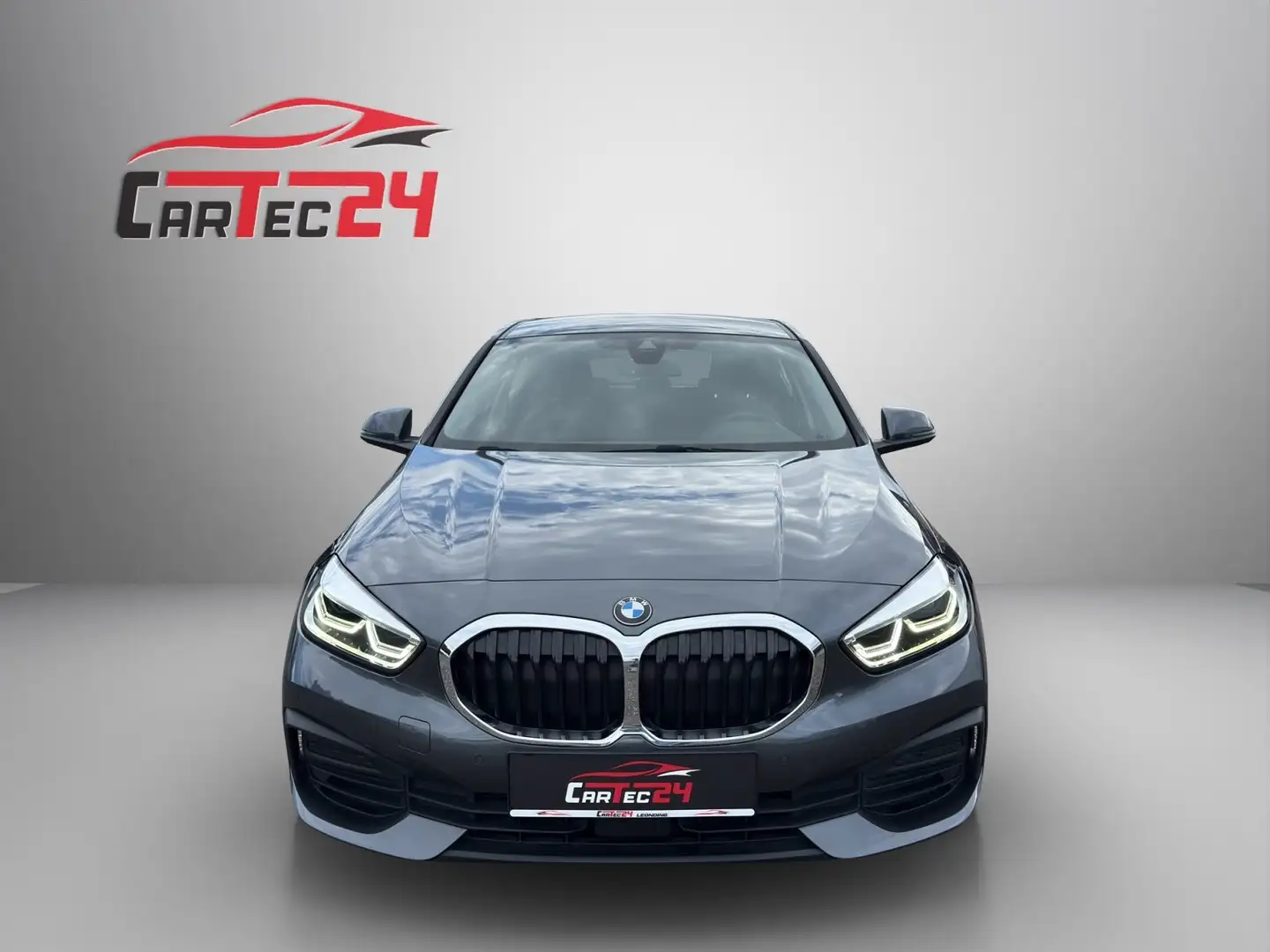BMW 116 d Advantage Aut. *1. Besitz, LED, NBA, SHA* Grau - 2