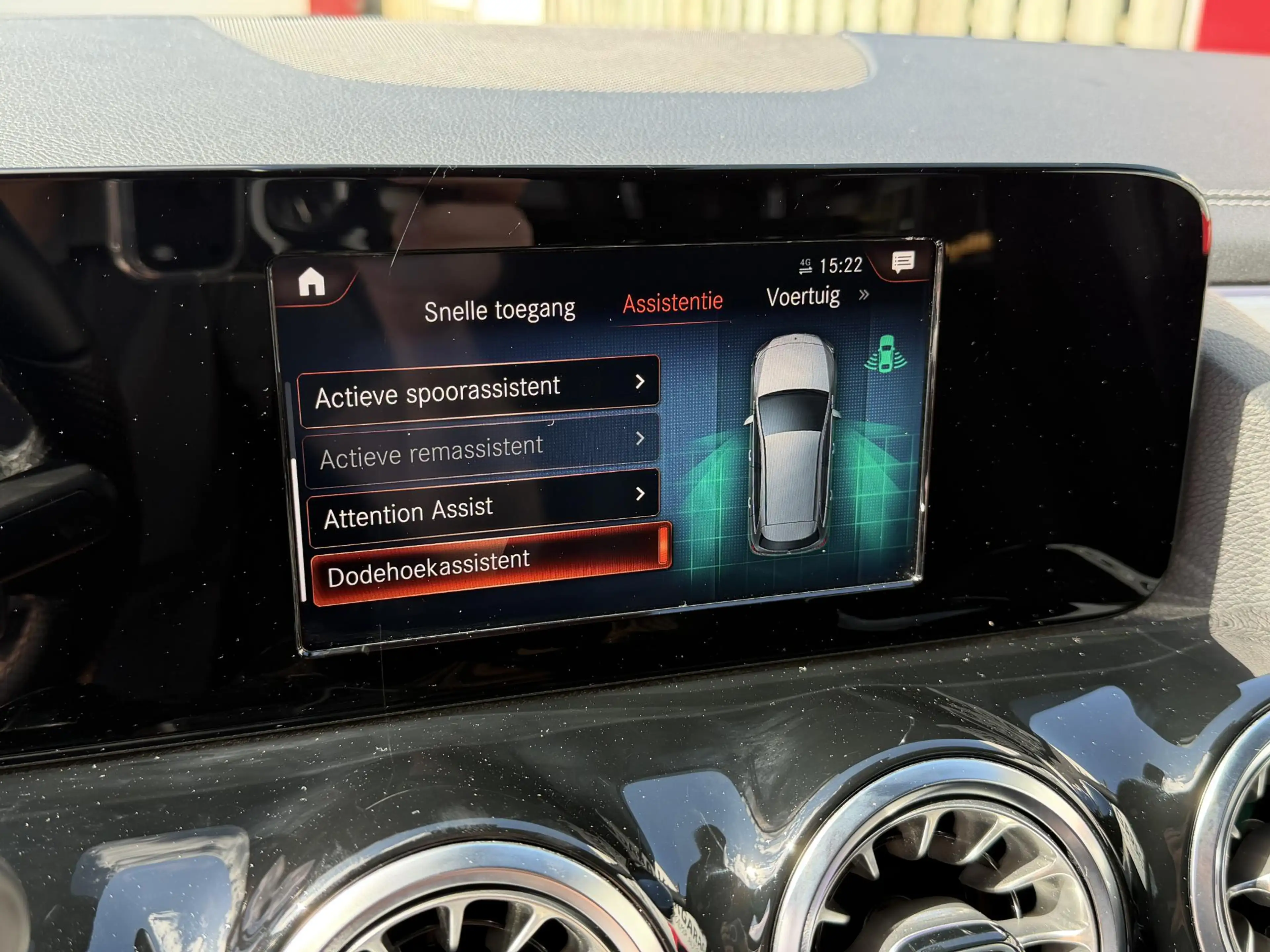 Mercedes-Benz B 250 e AMG Line 18''/Dodehoek/Camera/Navigatie/Sfeerver — photo 27