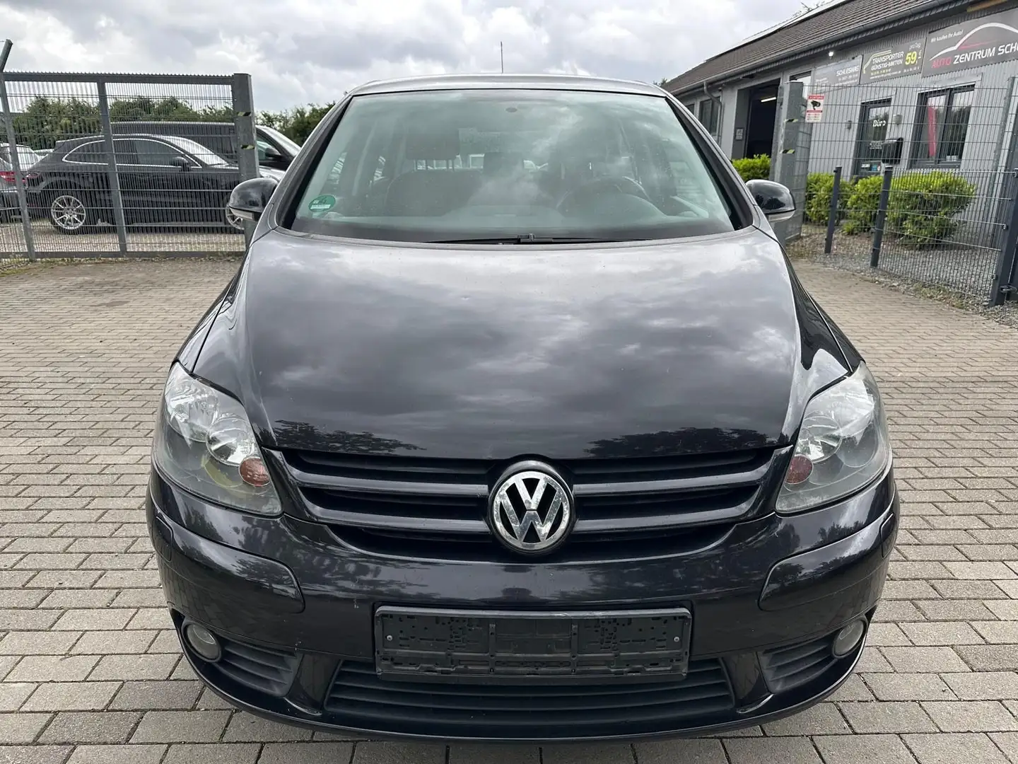Volkswagen Golf Plus V 1.9 TDI Goal Tempomat Klima Sitzh. Schwarz - 2