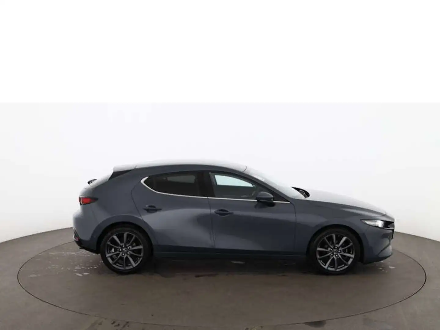Mazda 3 1.8 SKYACTIV-D Comfort LED HEAD-UP RADAR BOSE Grau - 2