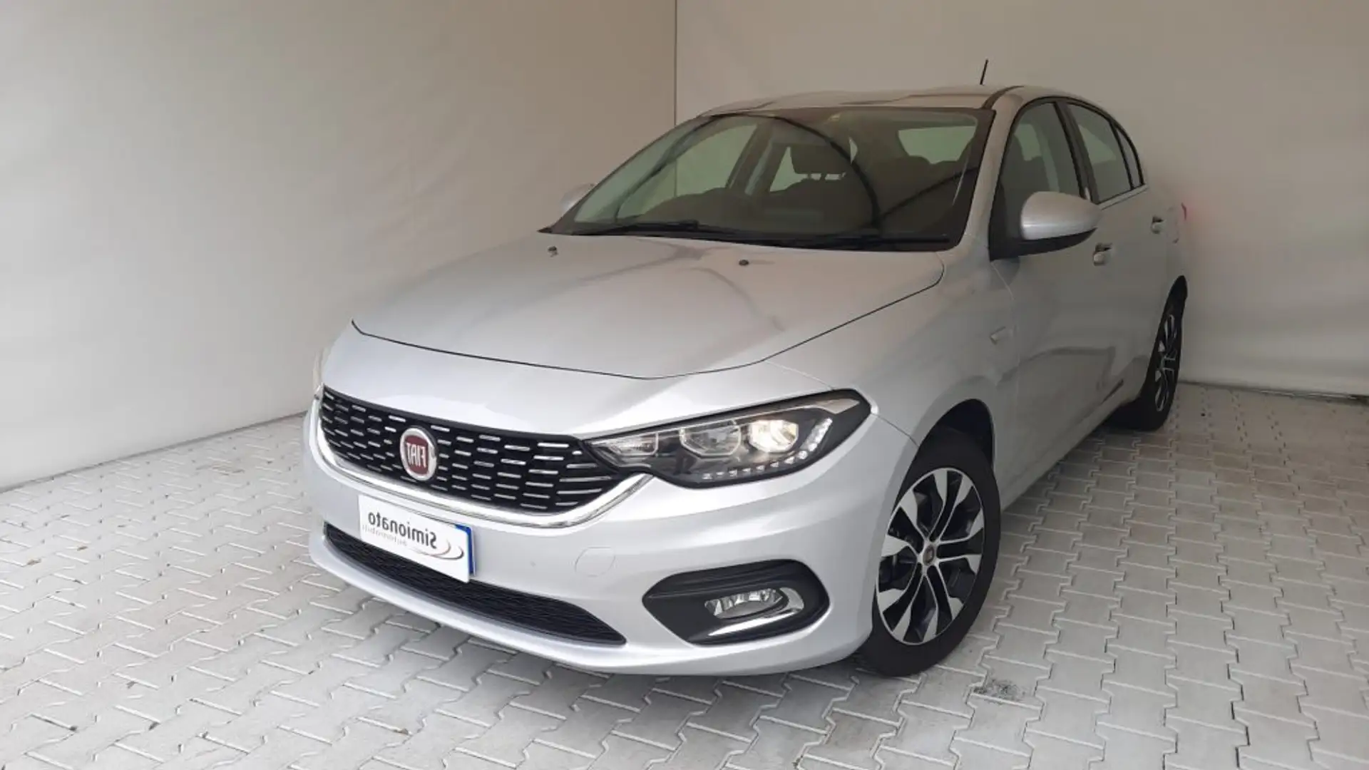 Fiat Tipo 1.6 Mjt S&S 5 porte Mirror Grigio - 1