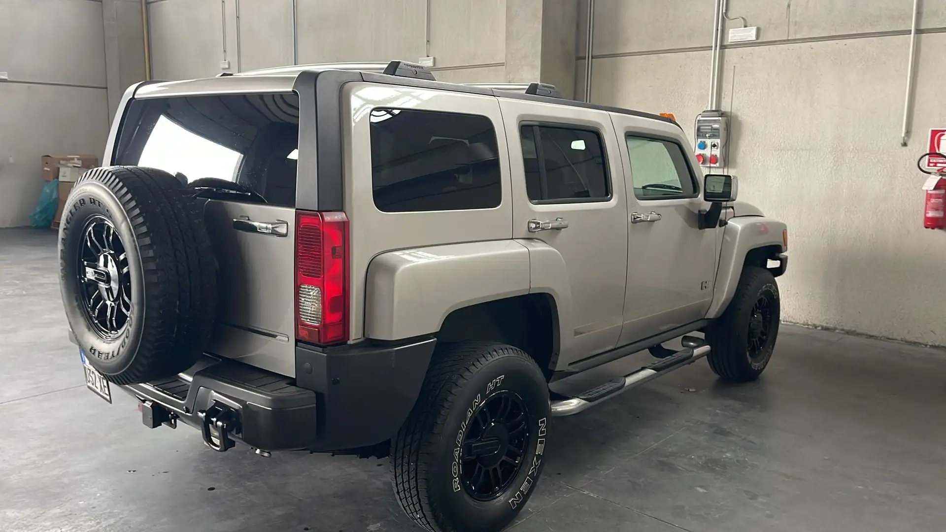 HUMMER H3 LUXURY Grigio - 2