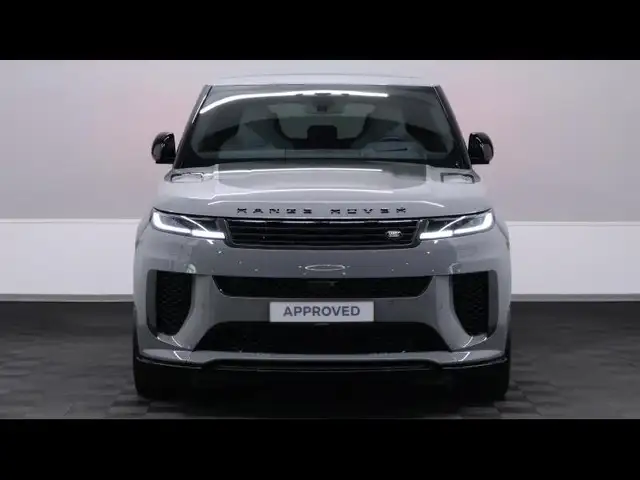 Land Rover Range Rover Sport view 2