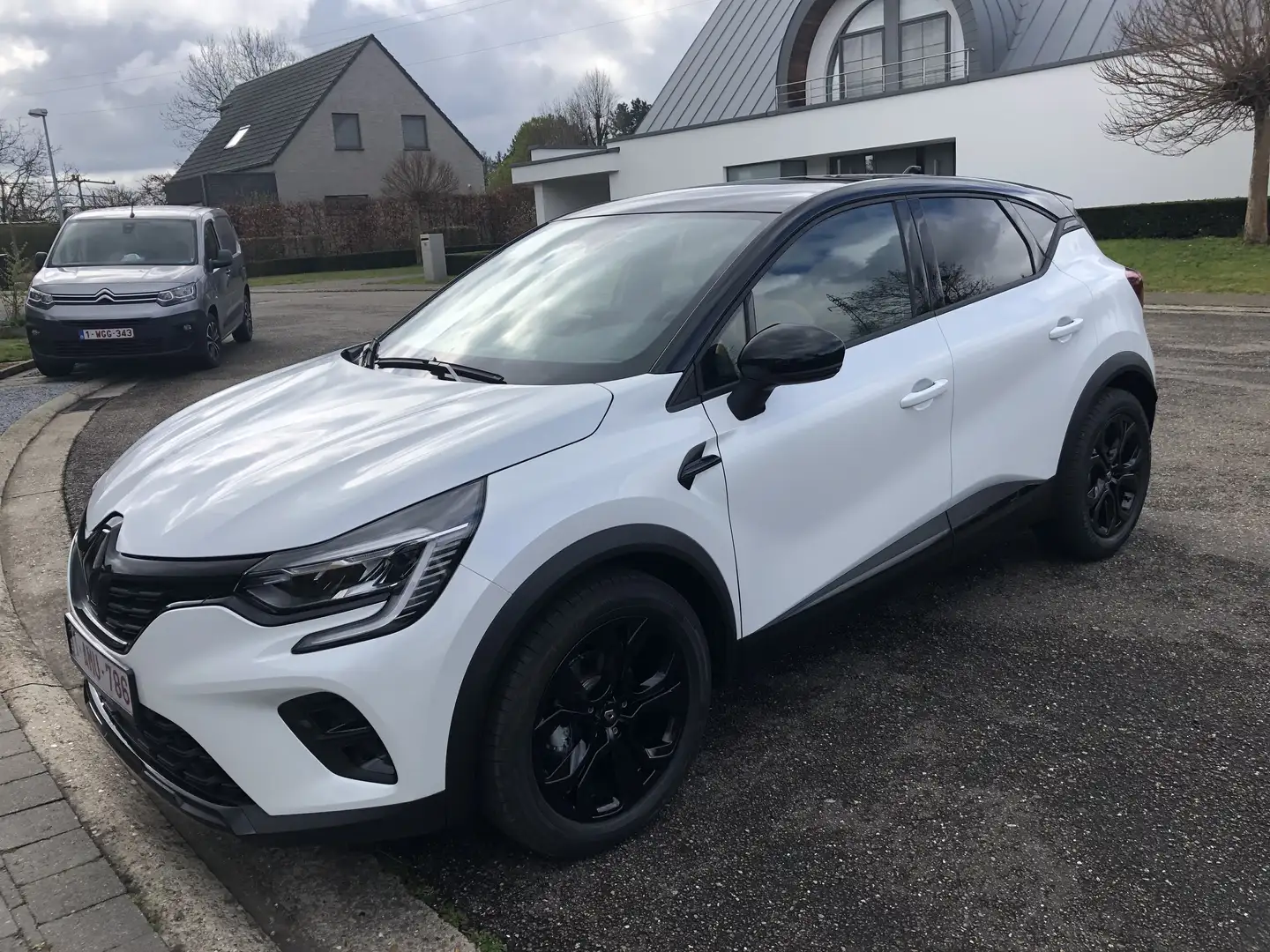 Renault Captur TCe Mild Hybrid 140 EDC GPF TECHNO - 1