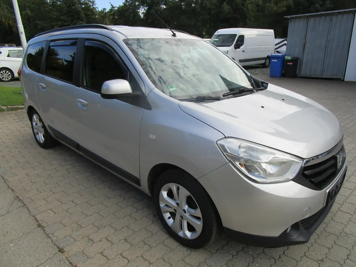 Dacia Lodgy Prestige Silber - 2