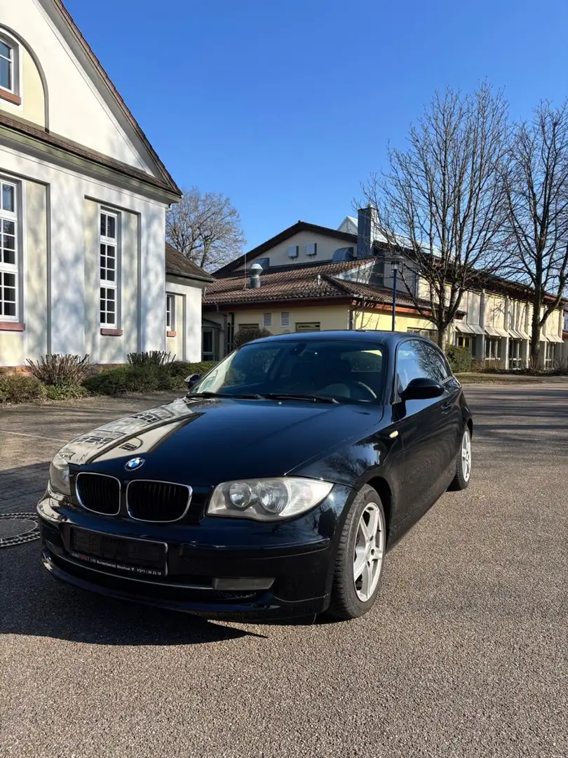 BMW 116 Baureihe 1 Lim. 116i/ Hu07.2025 Noir - 1