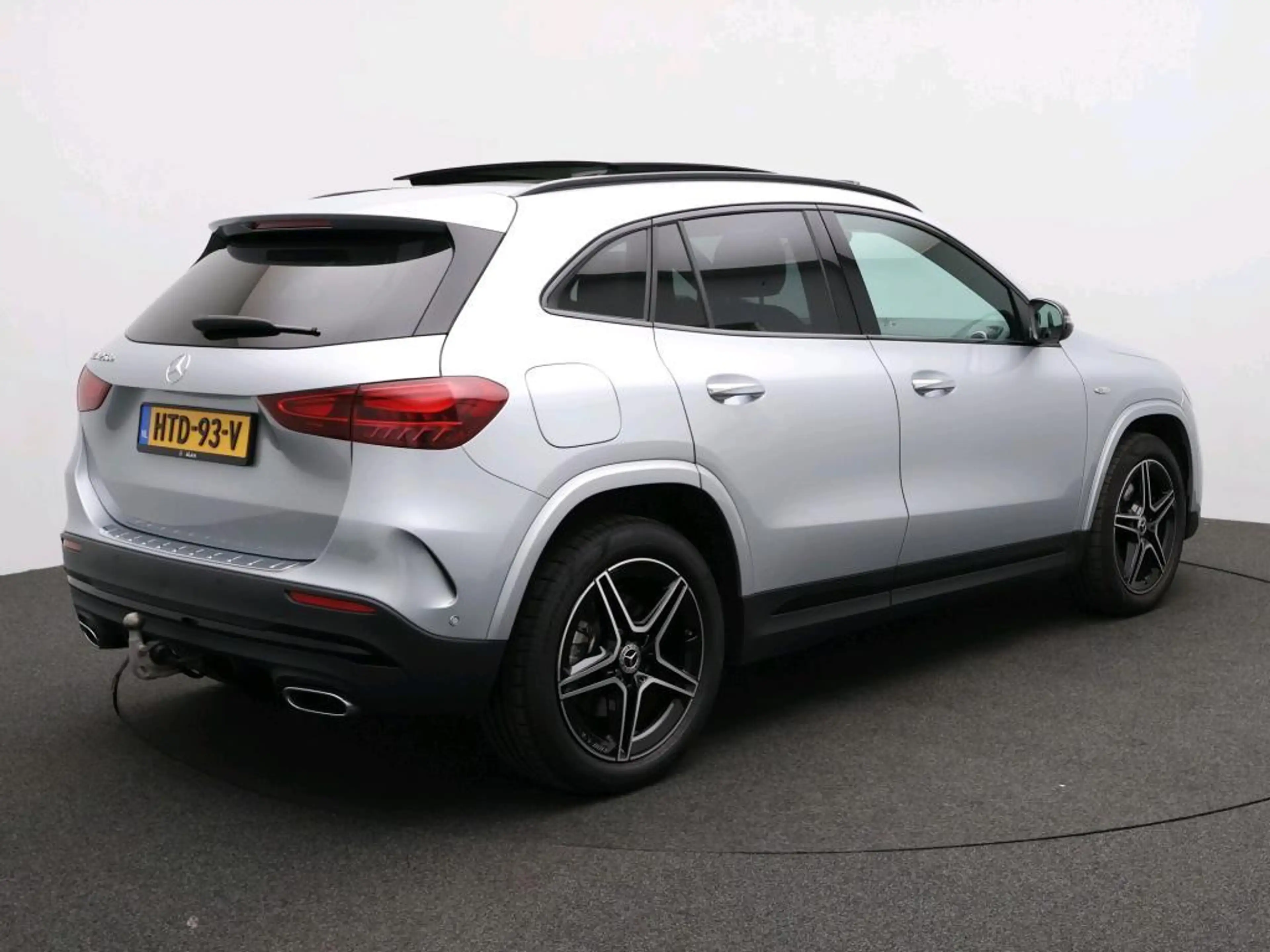 Mercedes-Benz GLA 250 e Business Solution AMG | Panorama - Schuifdak | T — photo 3