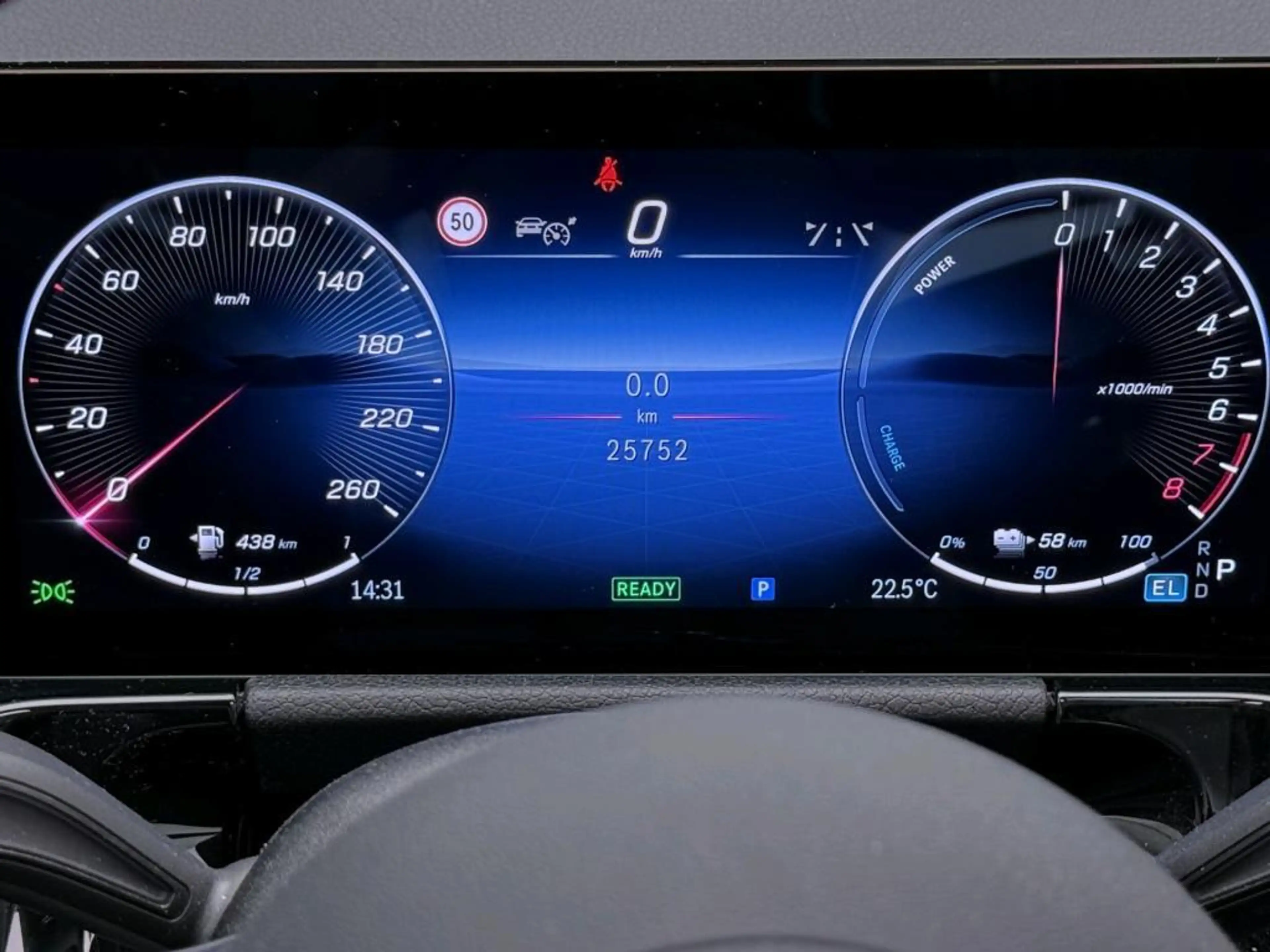 Mercedes-Benz GLA 250 e Business Solution AMG | Panorama - Schuifdak | T — photo 14