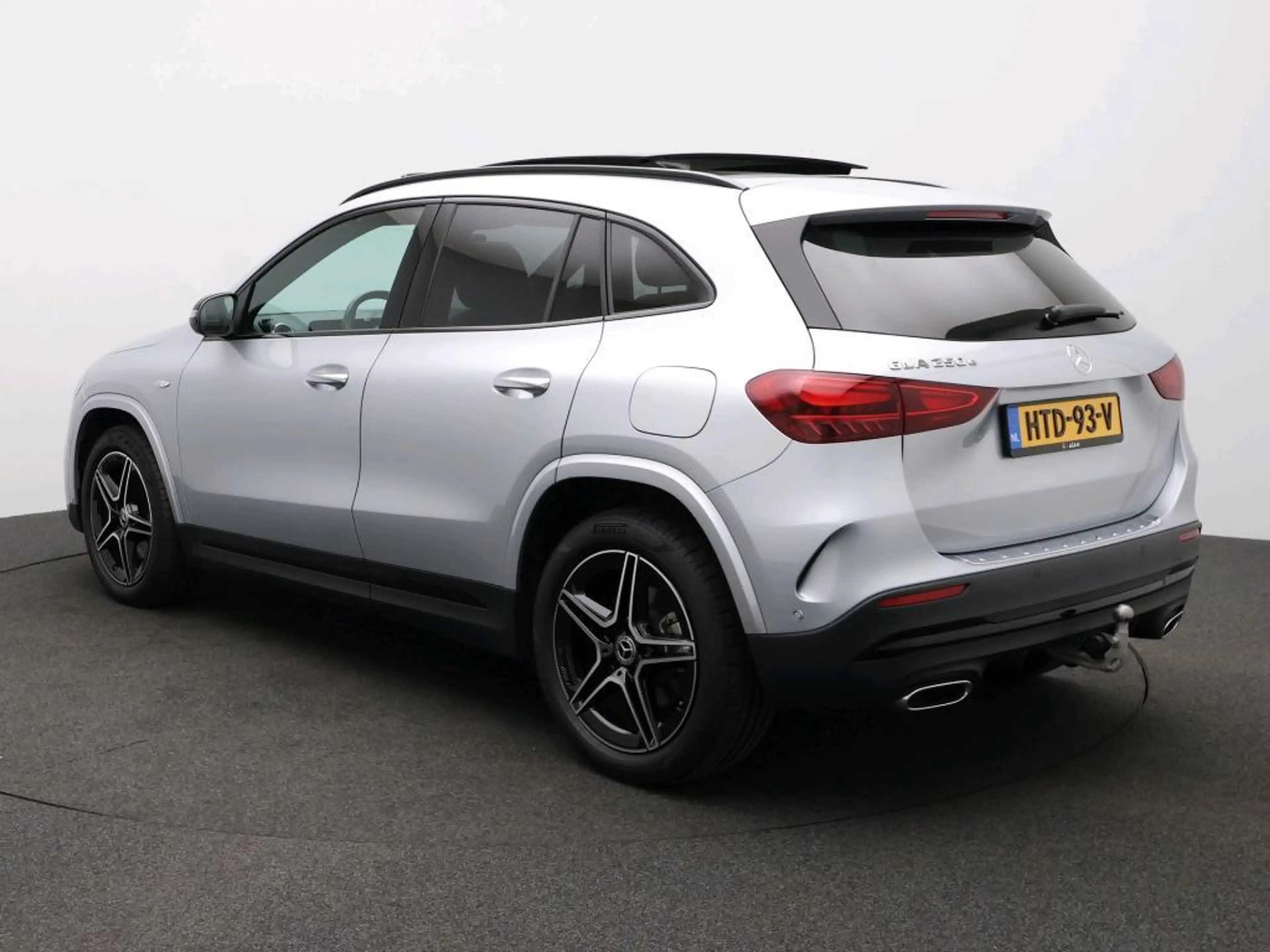 Mercedes-Benz GLA 250 e Business Solution AMG | Panorama - Schuifdak | T — photo 5