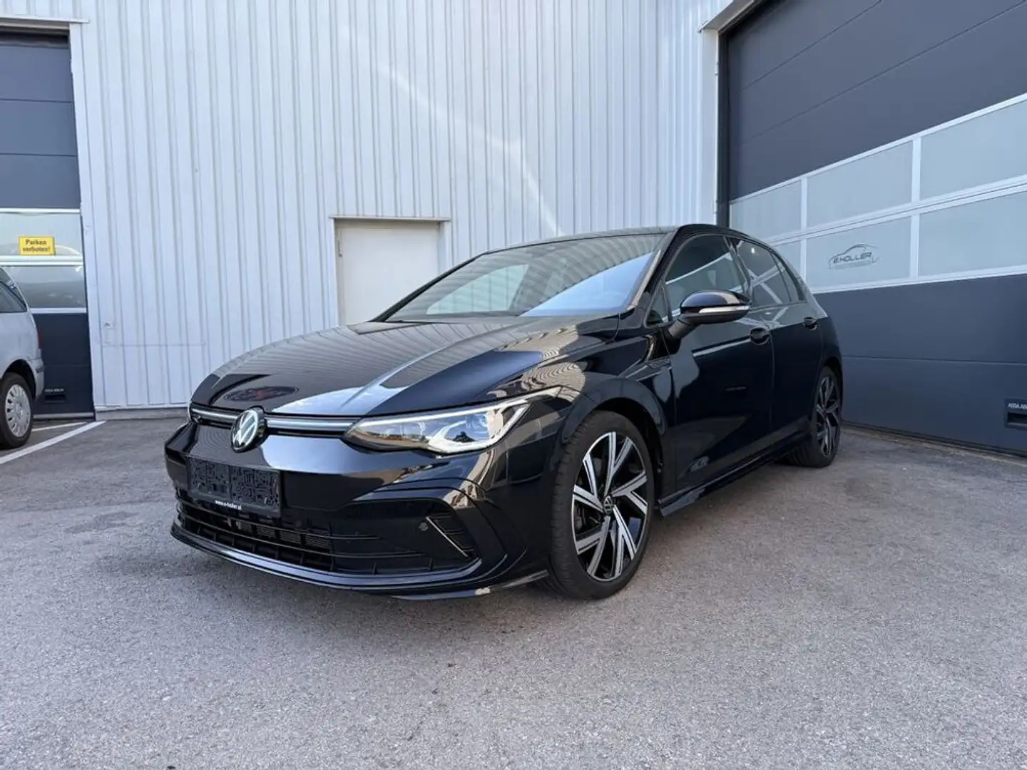Volkswagen Golf R-Line Schwarz - 1