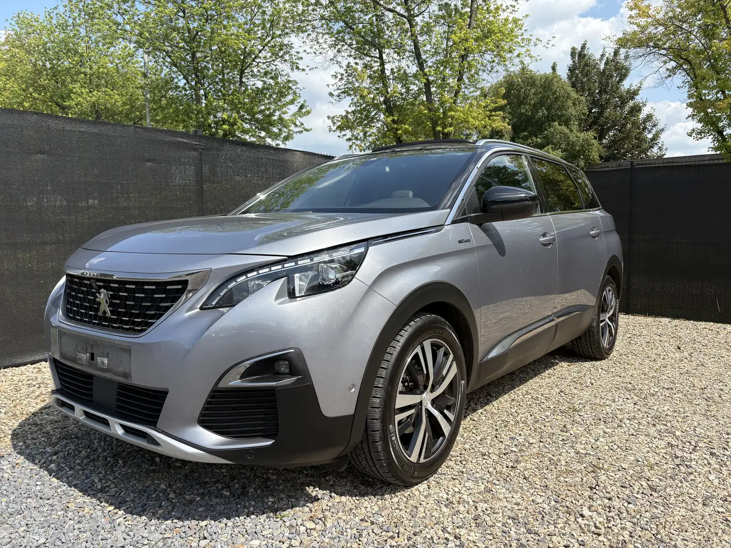 Peugeot 5008 1.5 HDi ! 1e PROP - NAVI - CAM - PANO - 7pl -Eur6d Plateado - 2