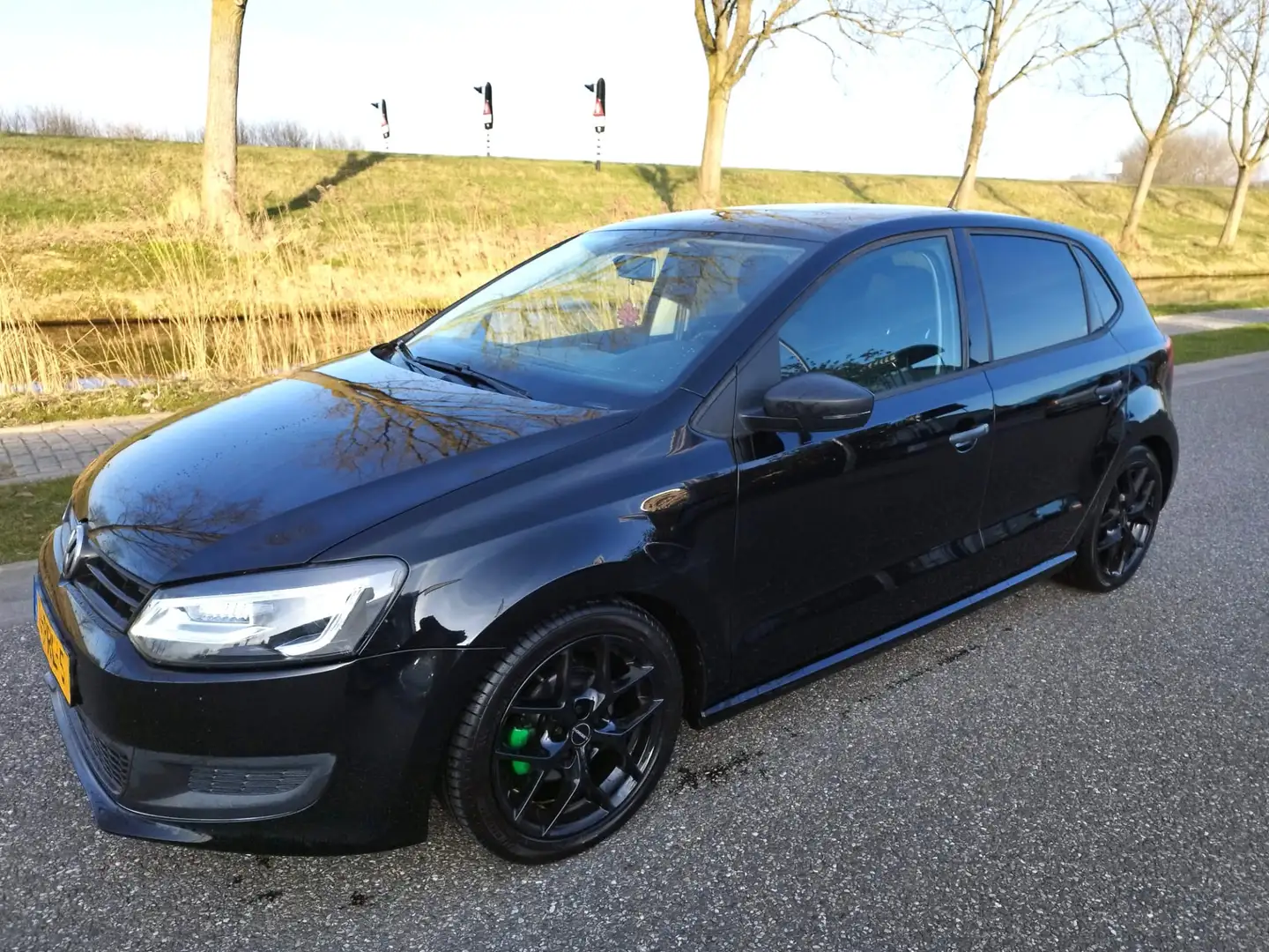 Volkswagen Polo 1.2 ** 5 DRS ** NAVI ** Bluetooth ** Sportonderste Noir - 2