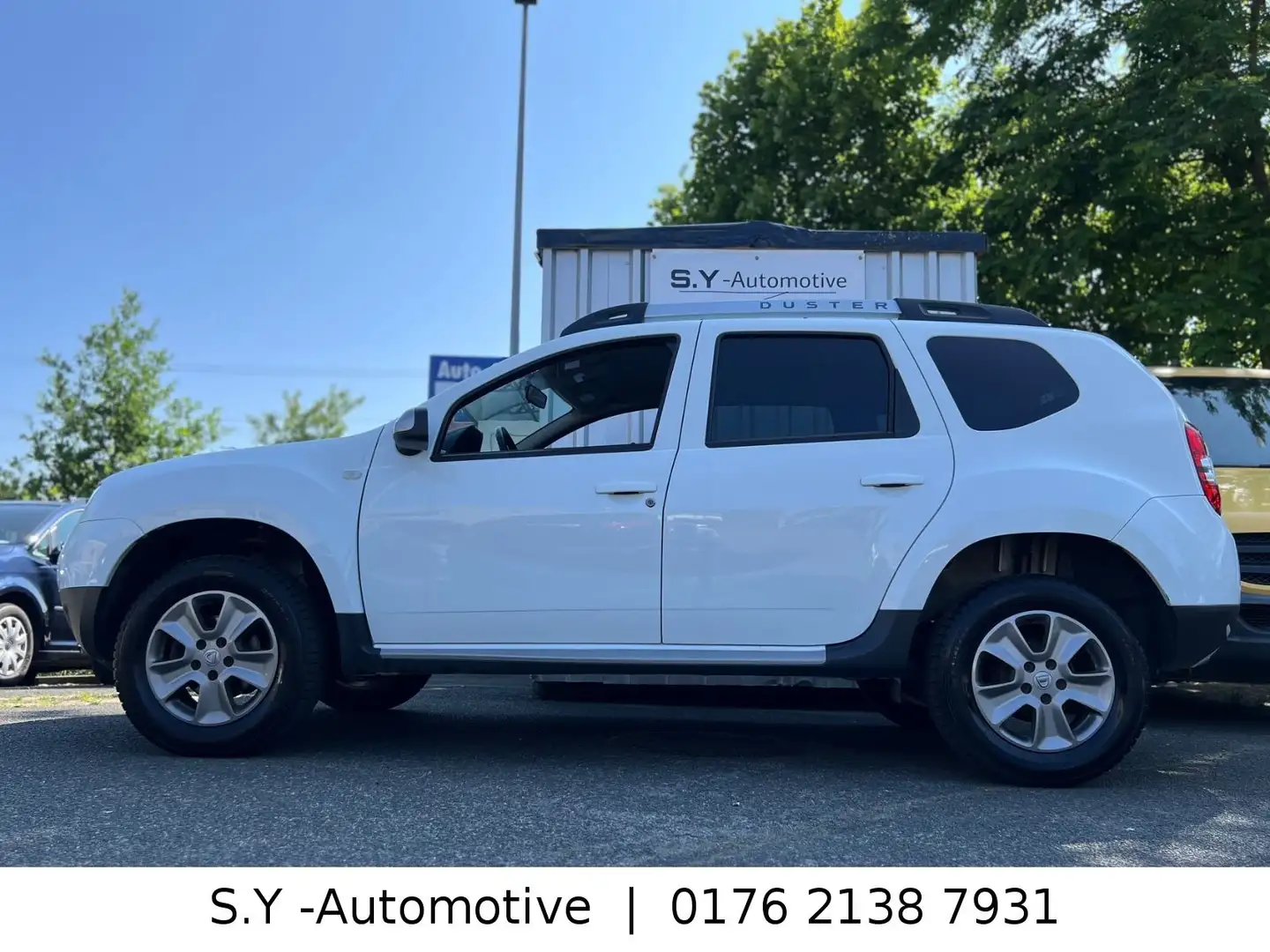 Dacia Duster TCe /1.Hand/Klima/Navi/Leder/SHZ/PDC/AHK Weiß - 2