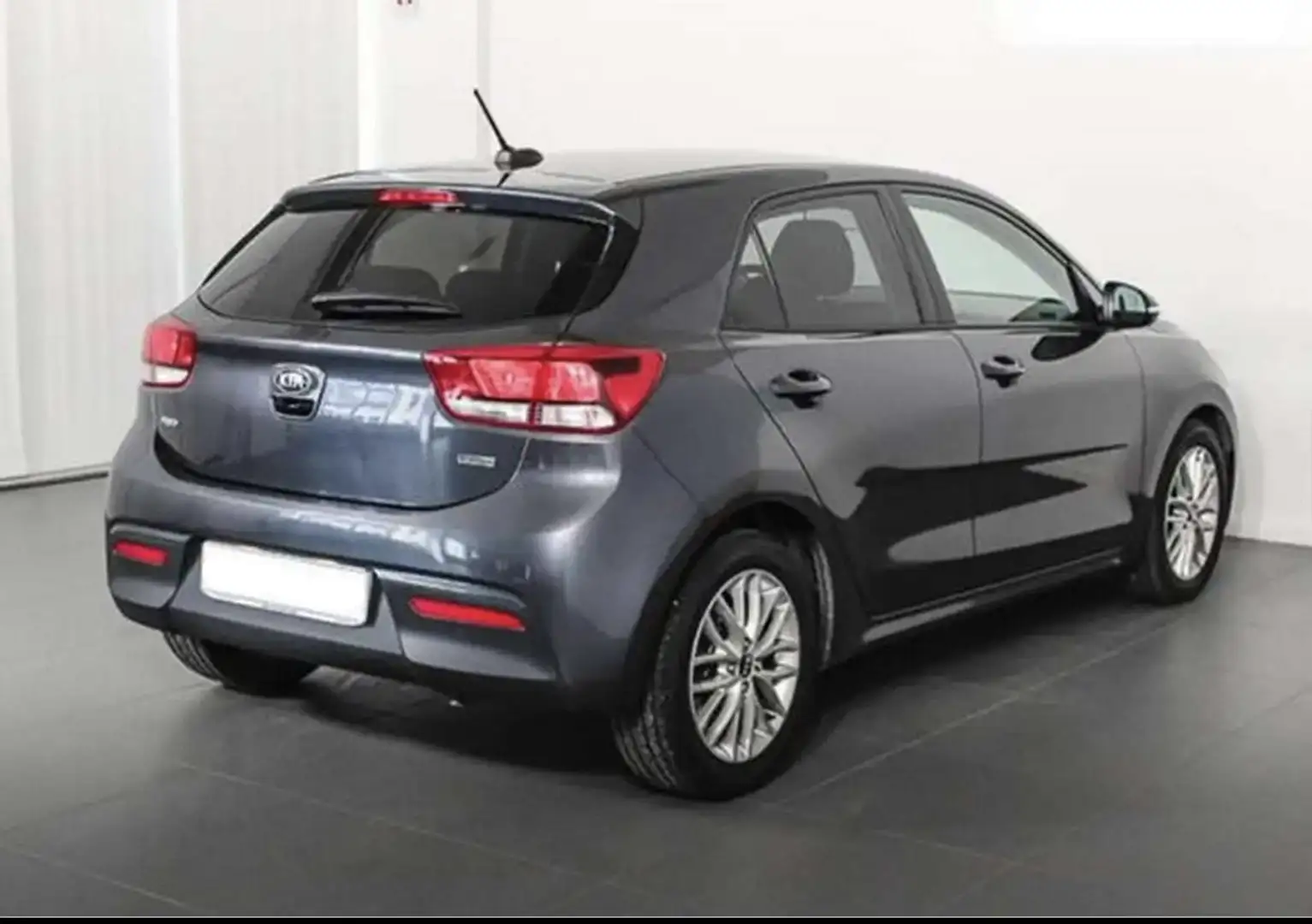 Kia Rio 90cv Navi anche Neopatentati Grigio - 2