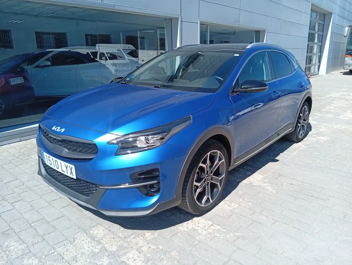 Kia XCeed 1.6 PHEV eMotion Aut. Azul - 2