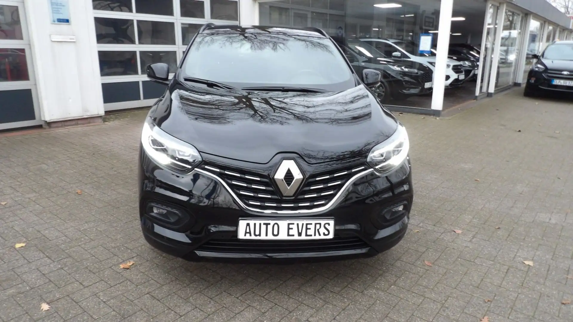 Renault Kadjar Black Edition*Navi*RFK*SHZ*GRA Schwarz - 2