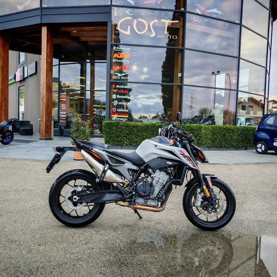 KTM 790 Duke