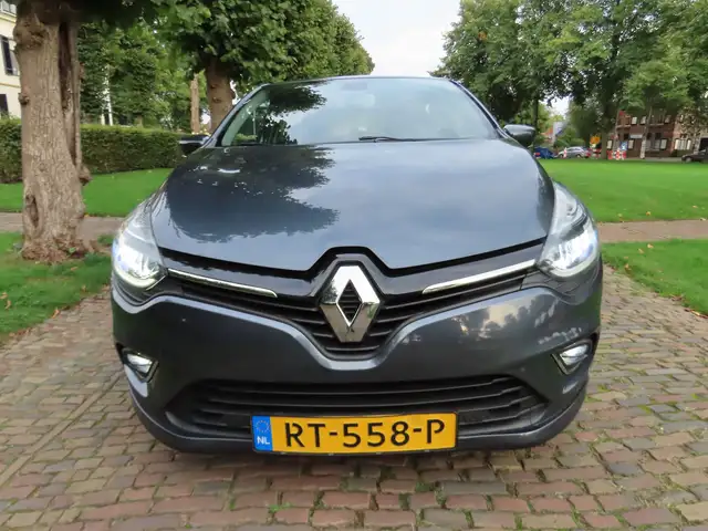 Renault Clio view 7