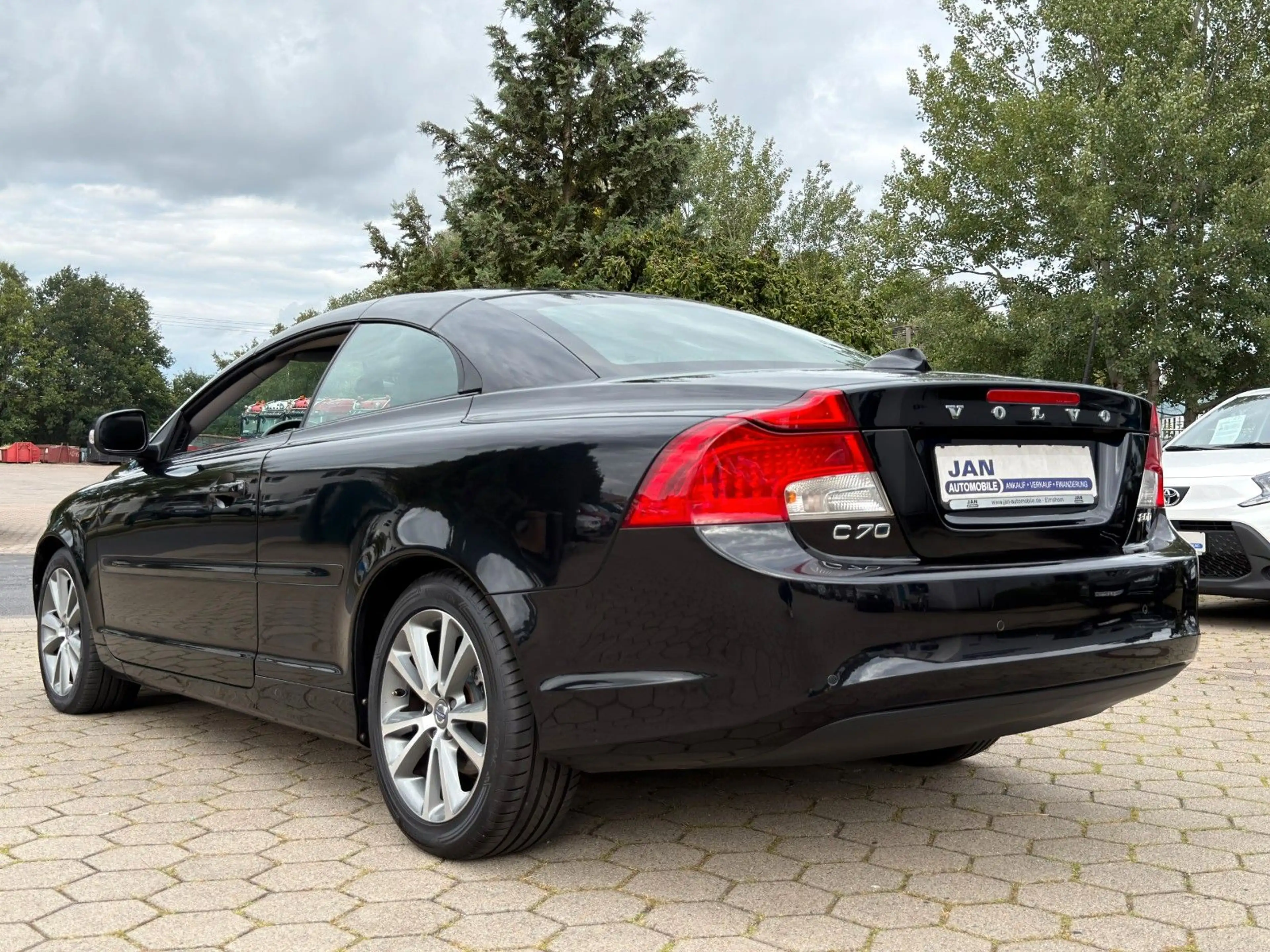 Volvo C70 Cabriolet 2.0 D Summum — photo 6