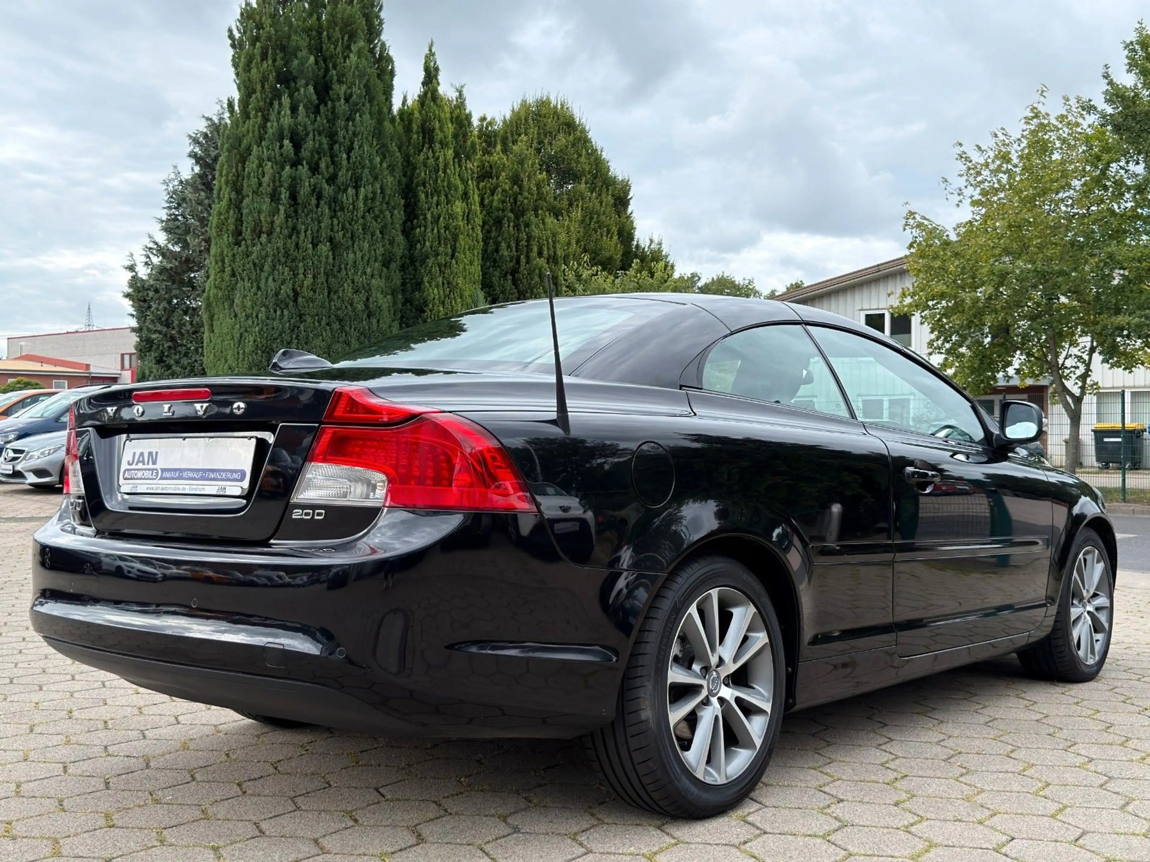 Volvo C70 Cabriolet 2.0 D Summum — photo 4