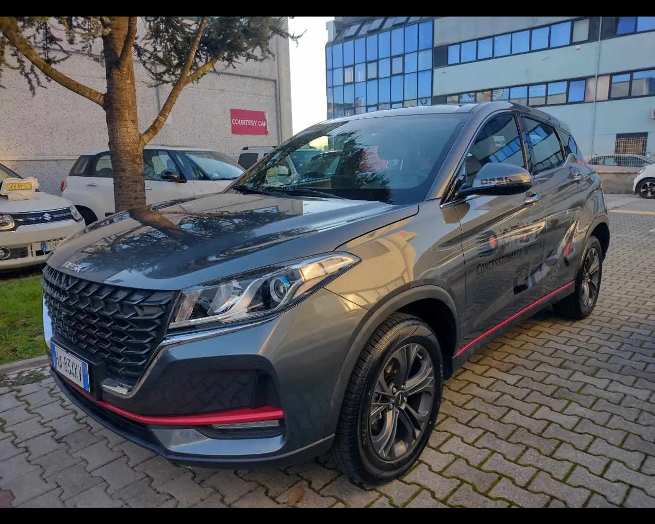 DFSK Glory 580 500 1.5 Standard Grigio - 1