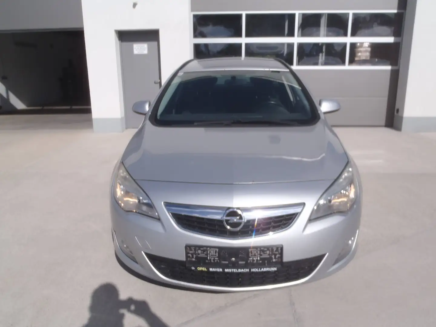 Opel Astra Astra ST 1,7 Ecotec CDTI Edition 30 Start/Stop System Edition 30 Grau - 1